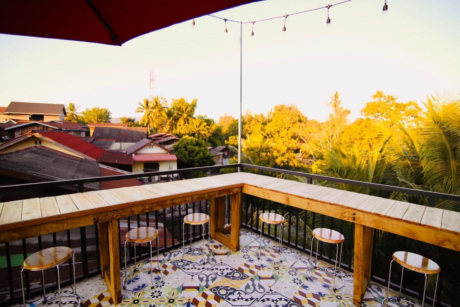 Chanthavong Hostel ルアンパバーン エクステリア 写真
