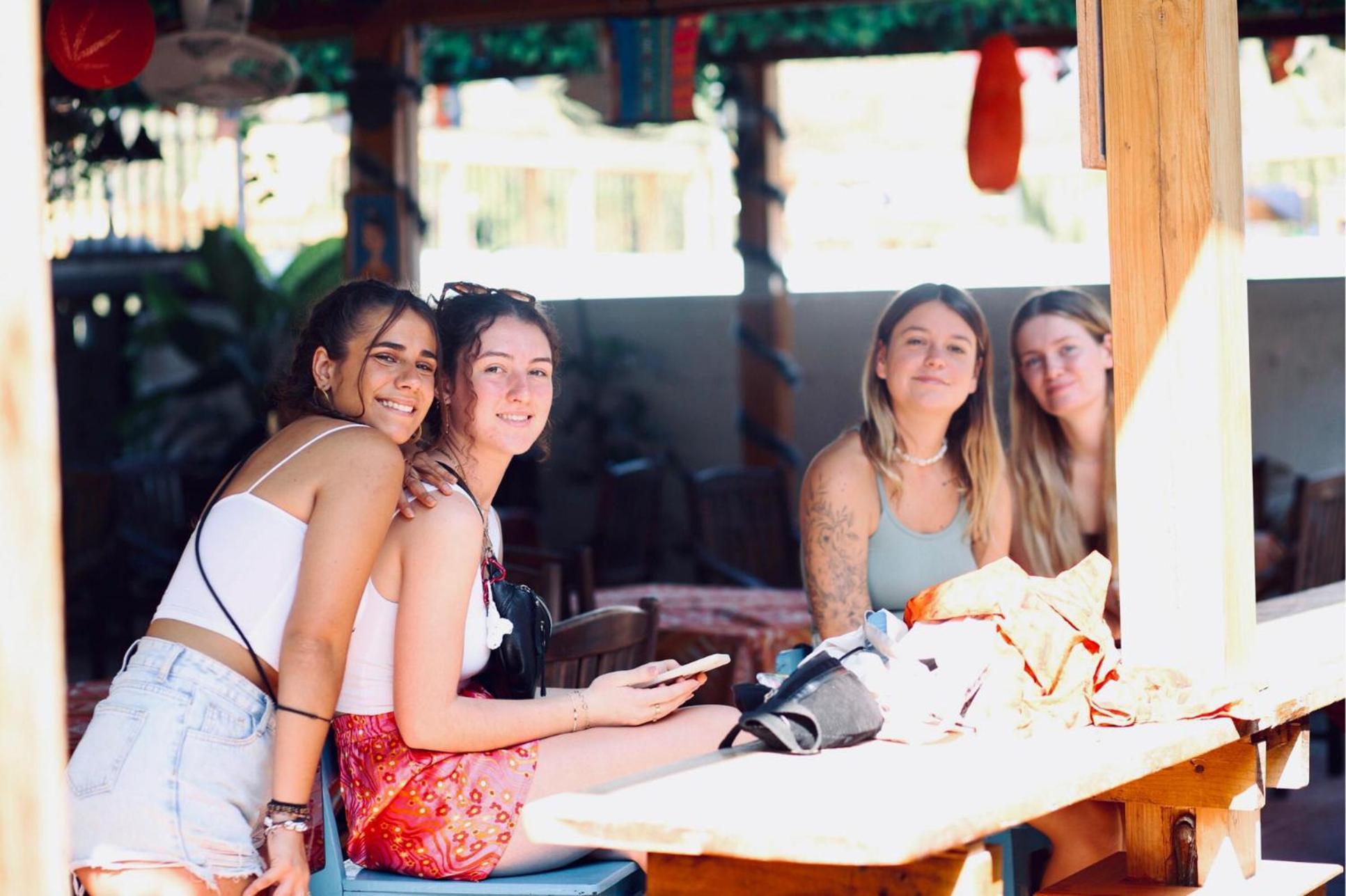 Chanthavong Hostel ルアンパバーン エクステリア 写真